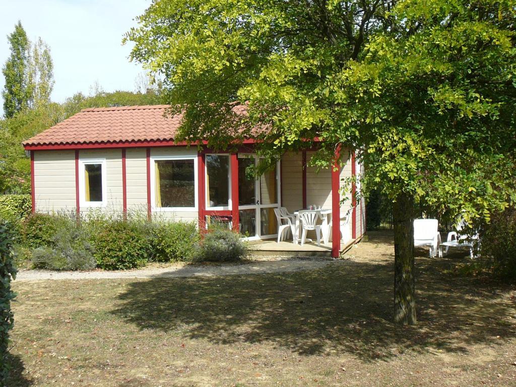 Les Chalets Des Mousquetaires Mirepoix  Camera foto